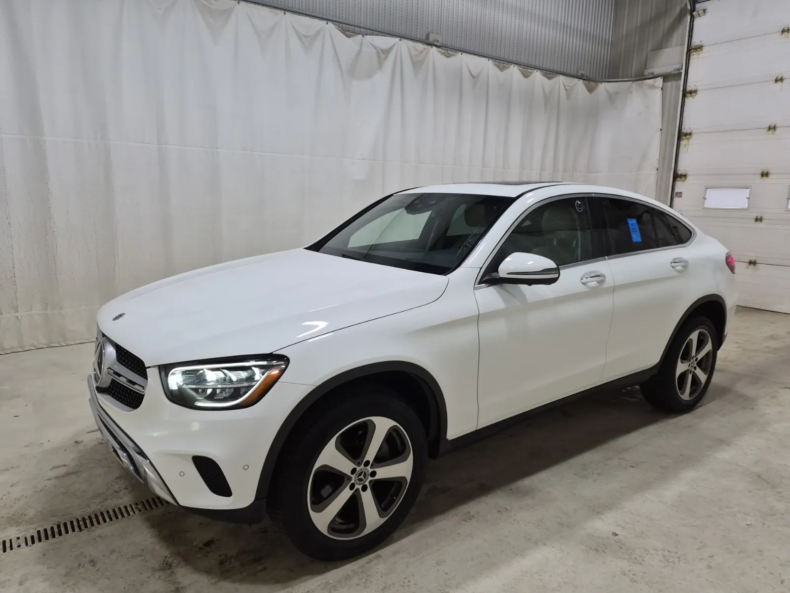 2023 Mercedes-Benz GLC