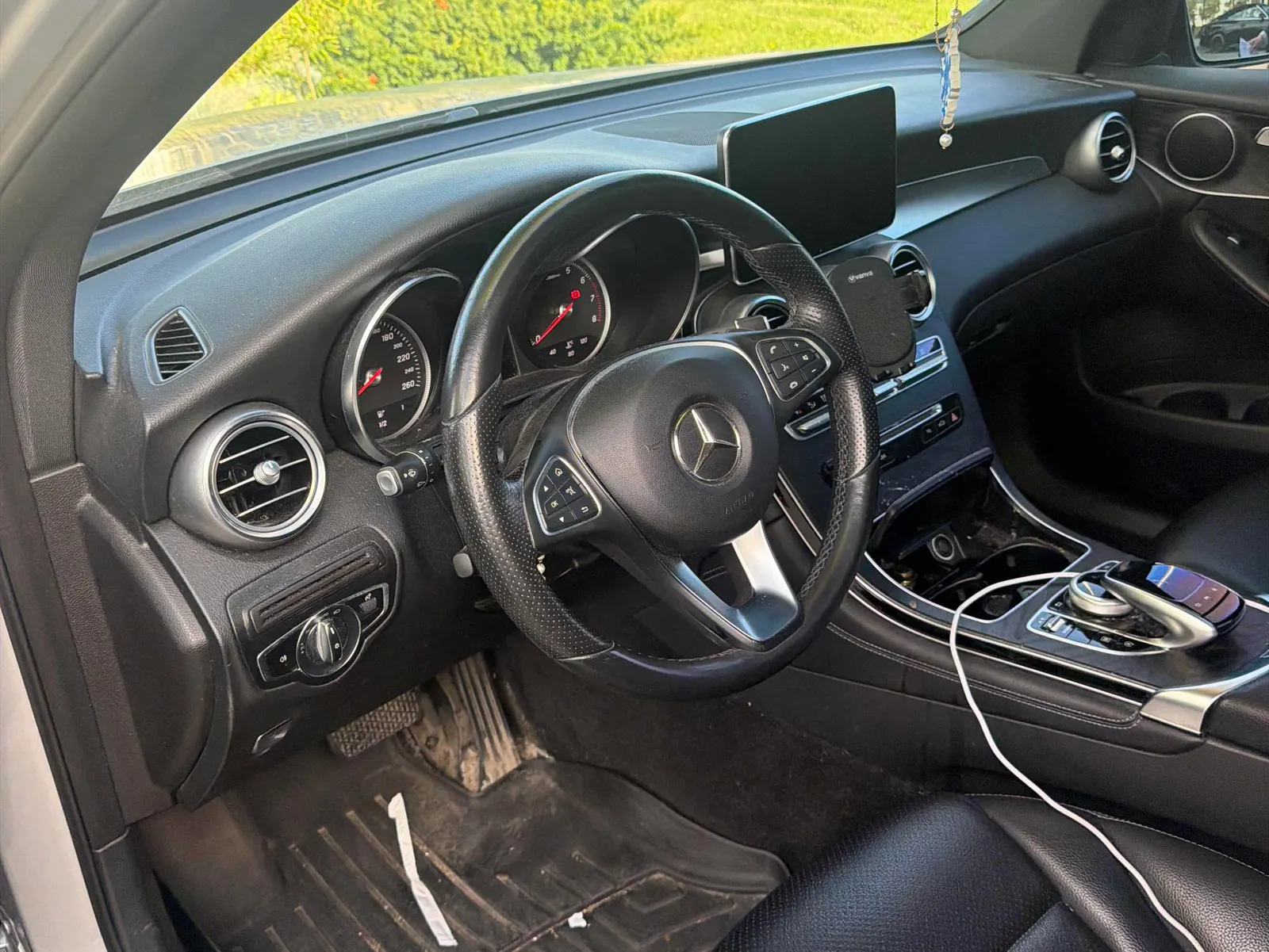 Interior driver side