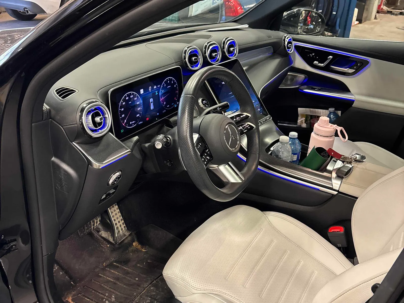 Interior driver side