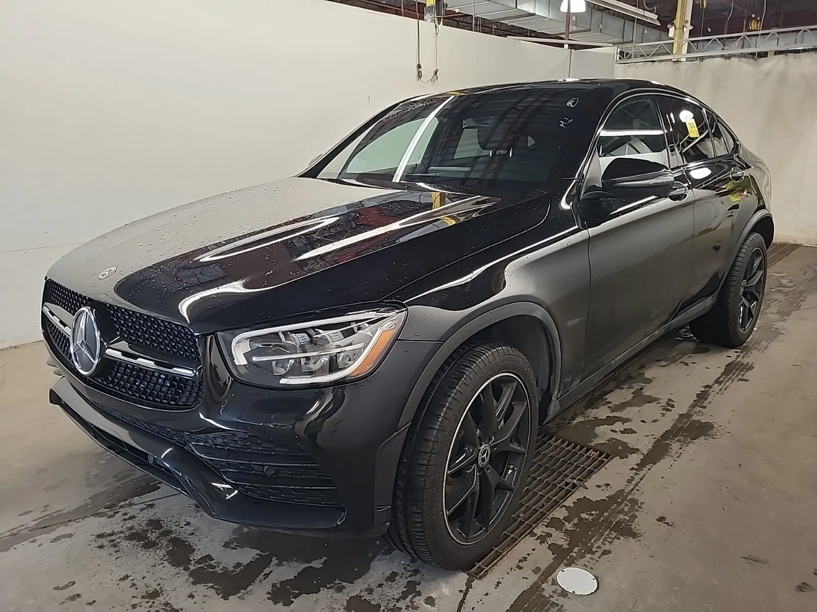 2023 Mercedes-Benz GLC
