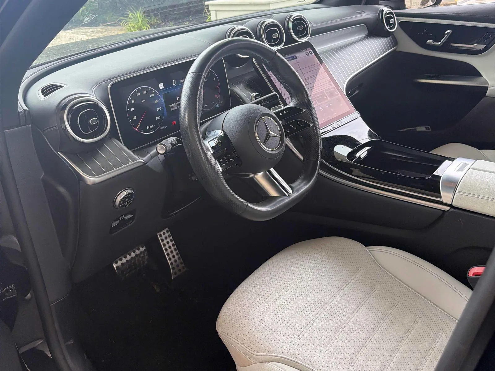 Interior driver side