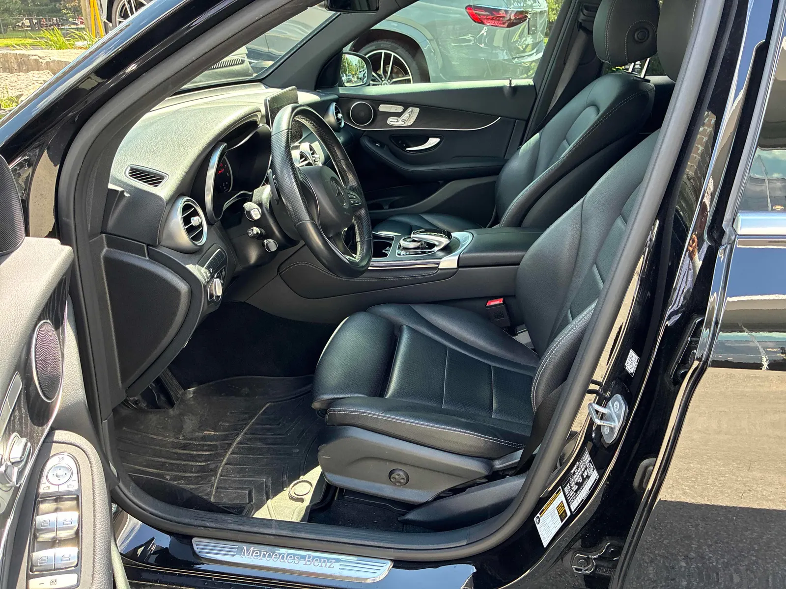 Interior driver side