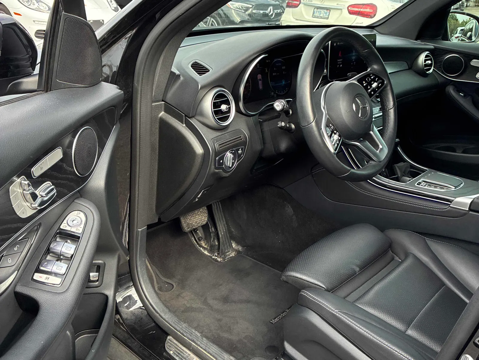 Interior driver side
