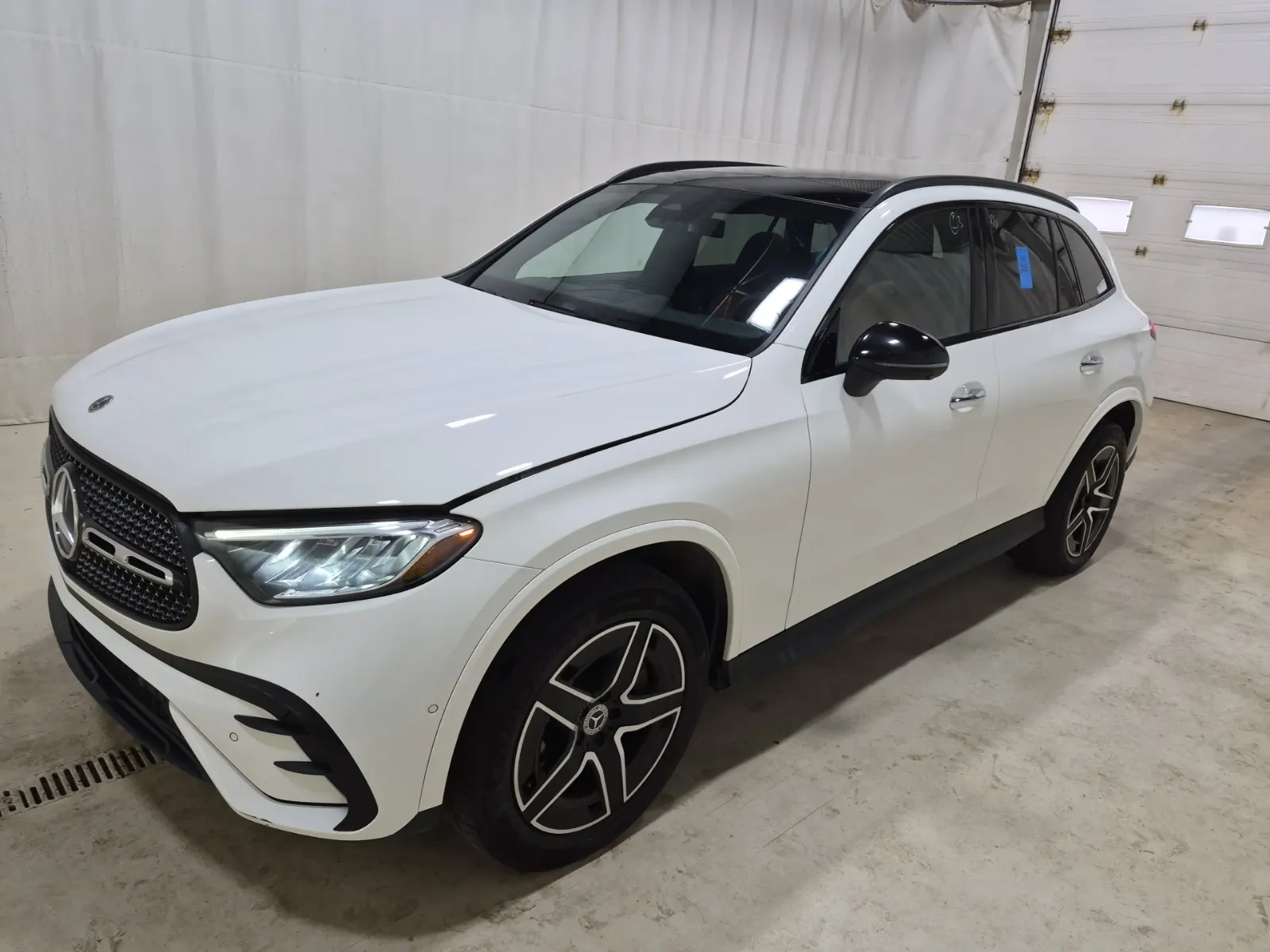 2023 Mercedes-Benz GLC
