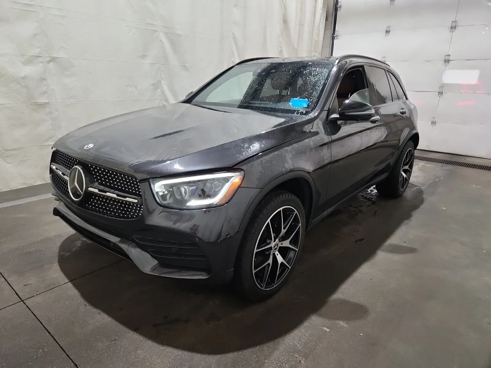 2022 Mercedes-Benz GLC