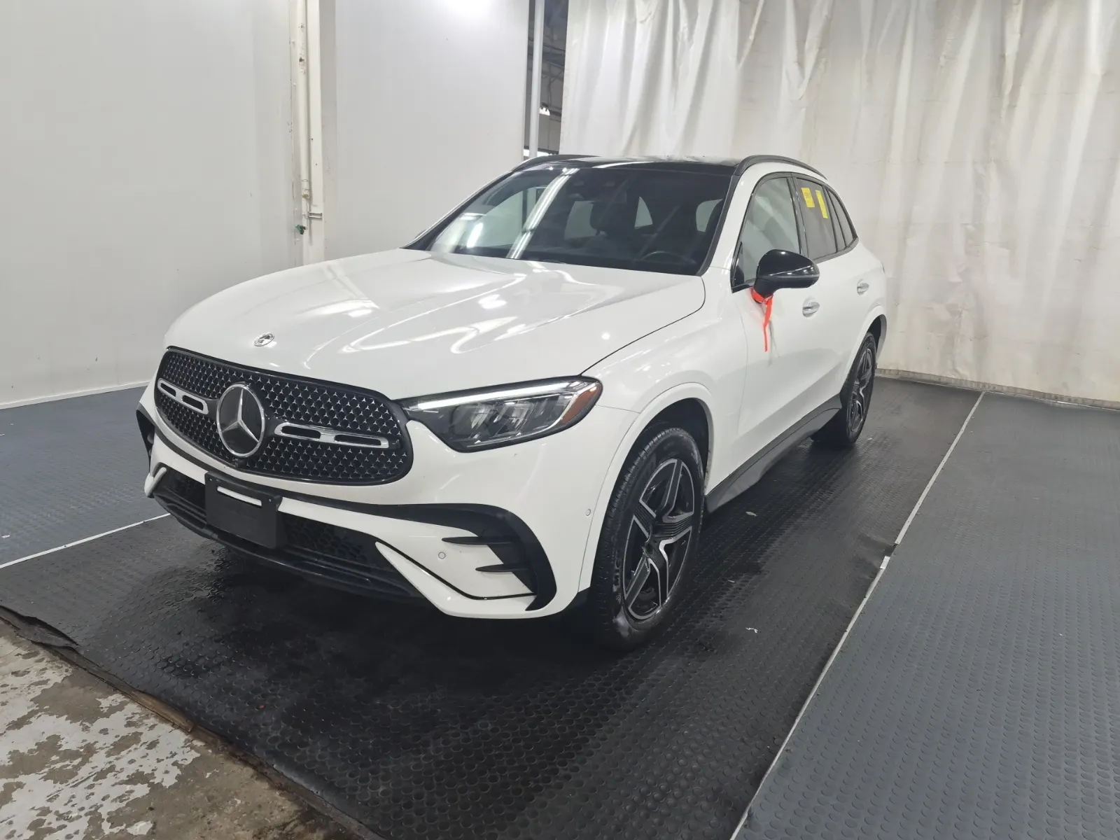 2023 Mercedes-Benz GLC