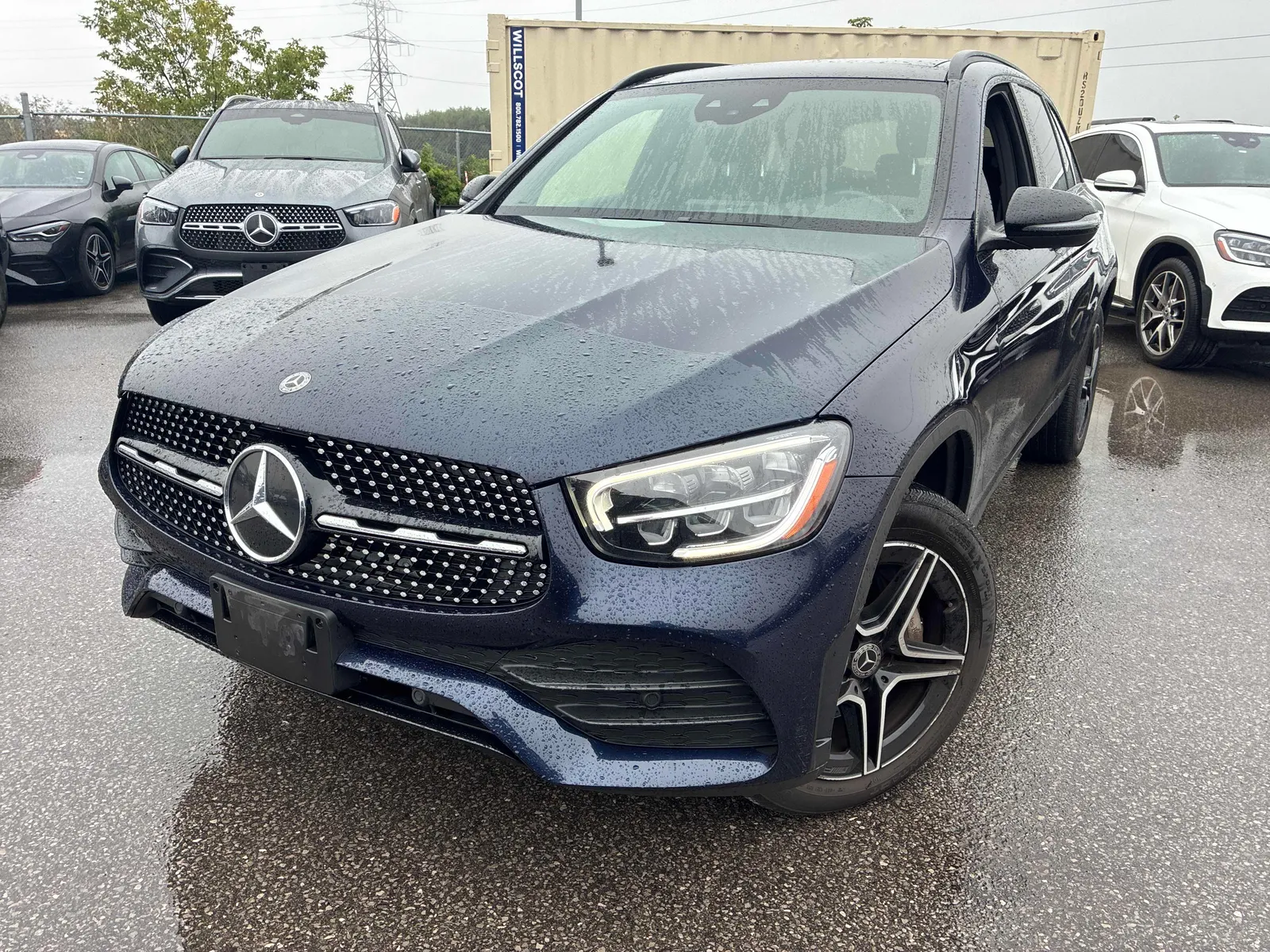 3/4 Front (Main image)