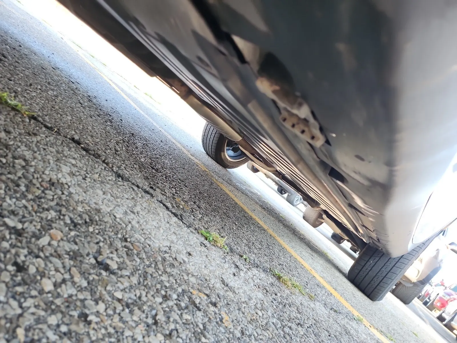 Undercarriage - Driver Photo