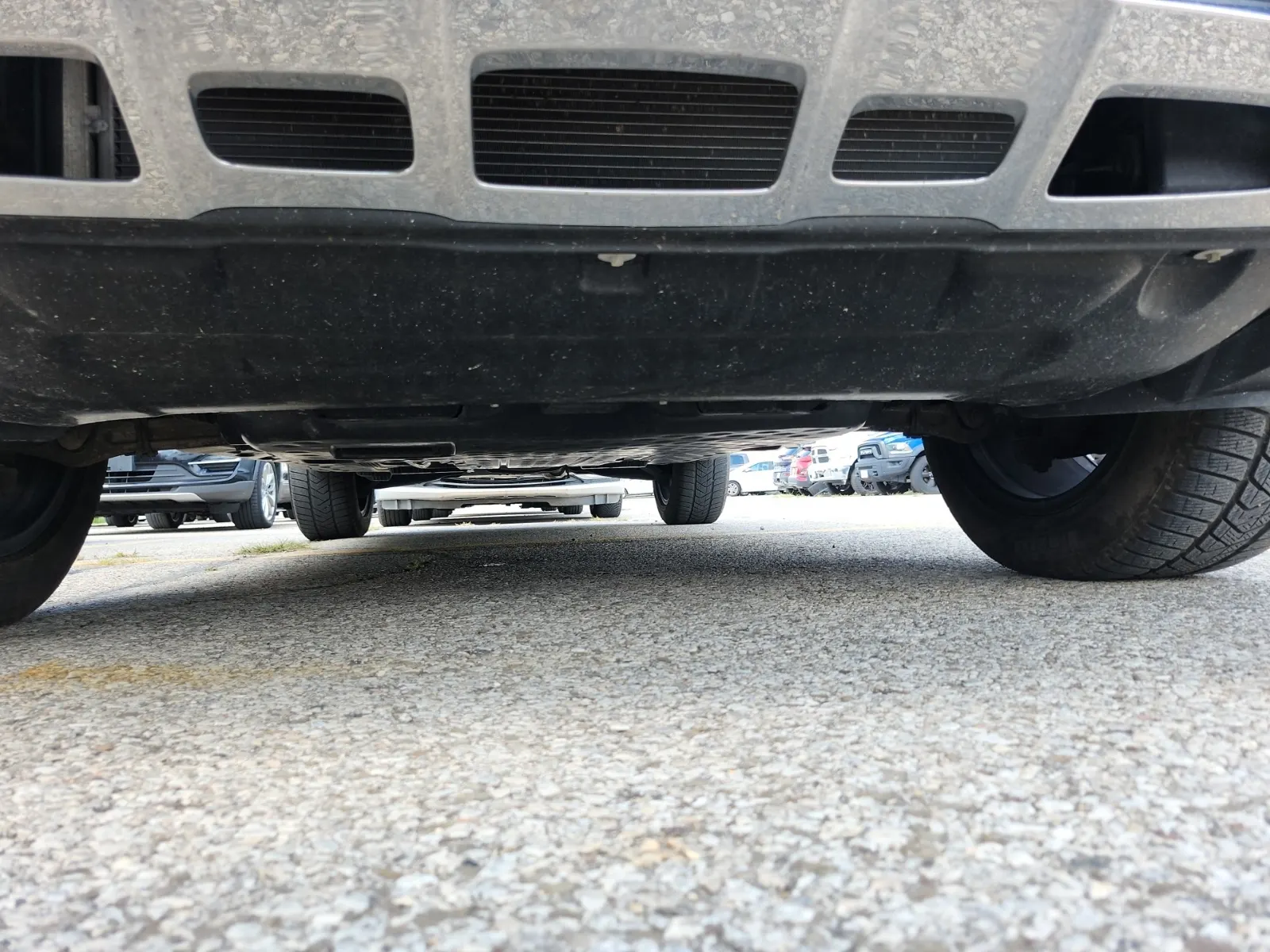 Undercarriage - Front Photo