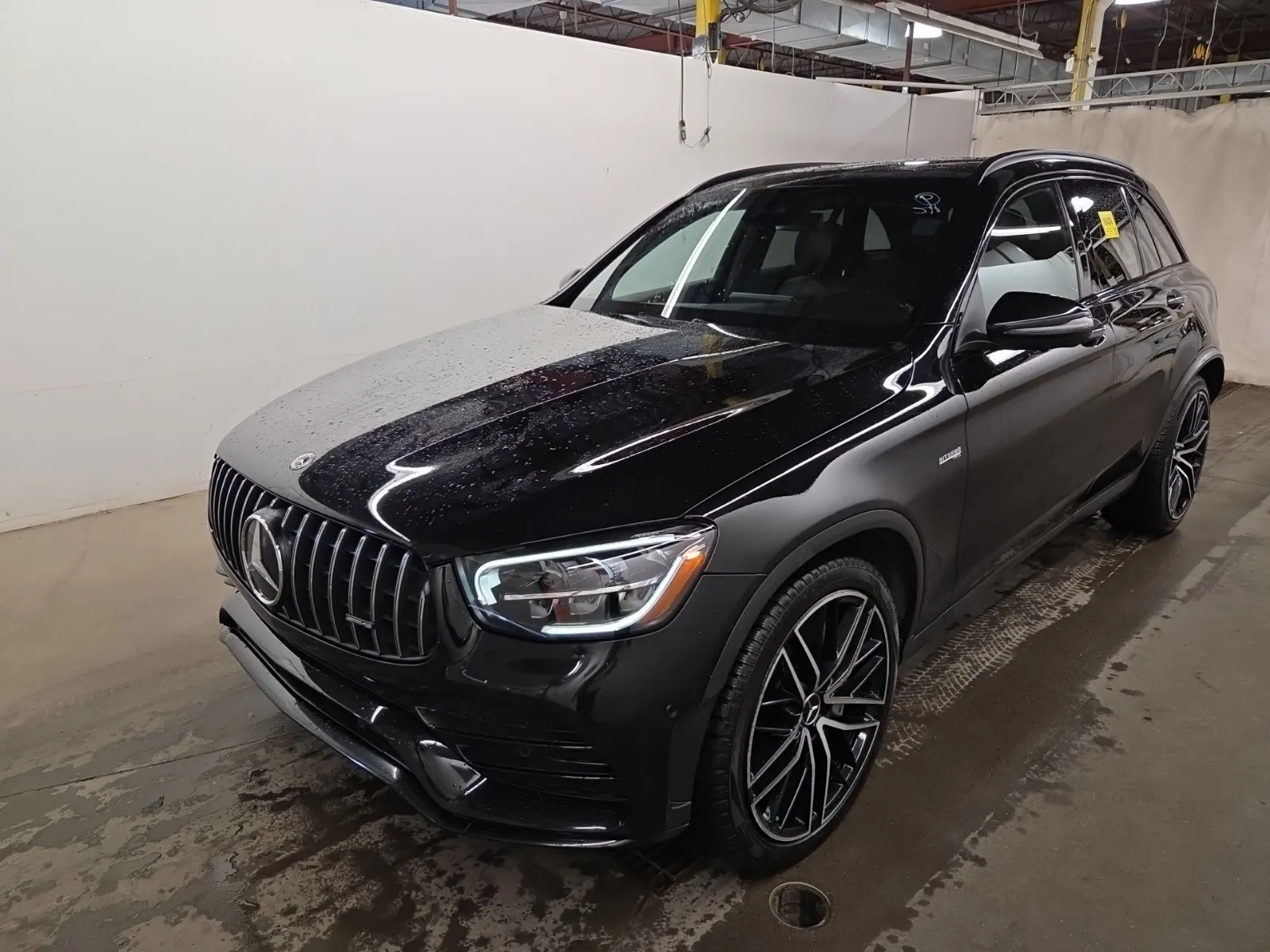 2022 Mercedes-Benz GLC