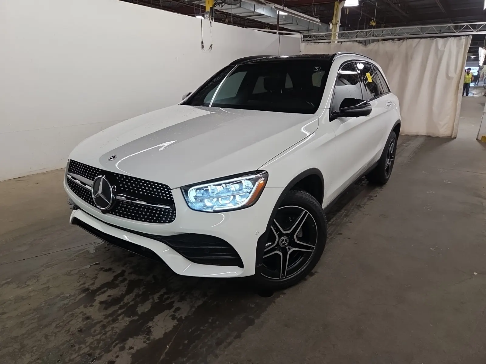 2022 Mercedes-Benz GLC