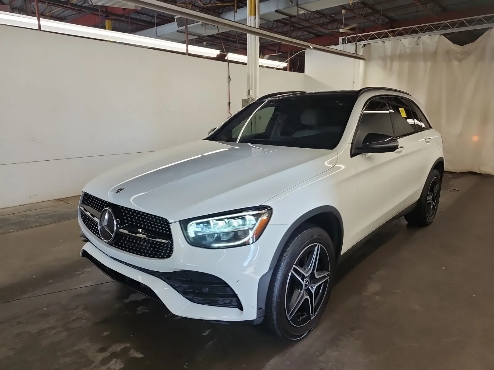 2021 Mercedes-Benz GLC