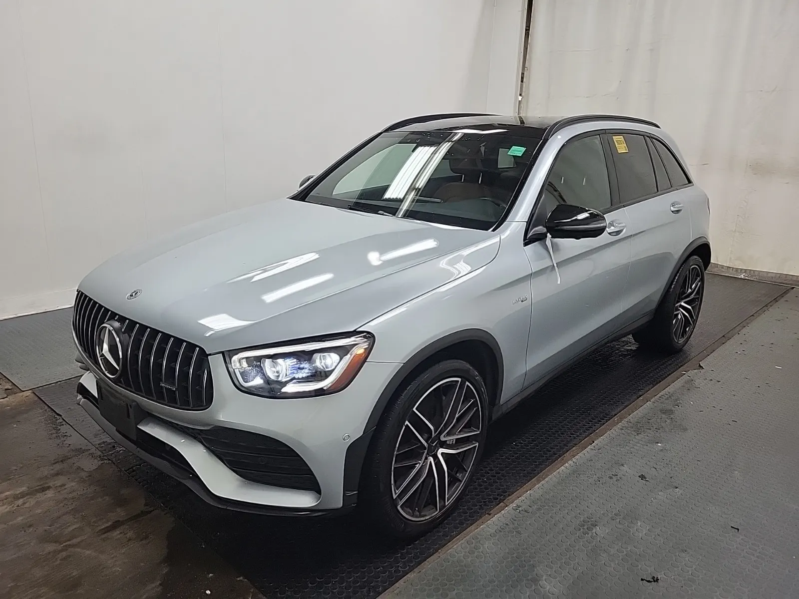 2022 Mercedes-Benz GLC