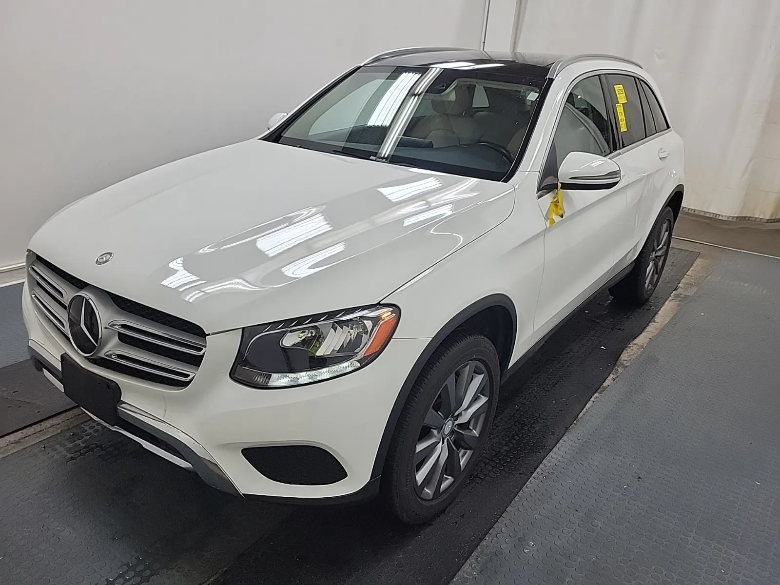 2016 Mercedes-Benz GLC