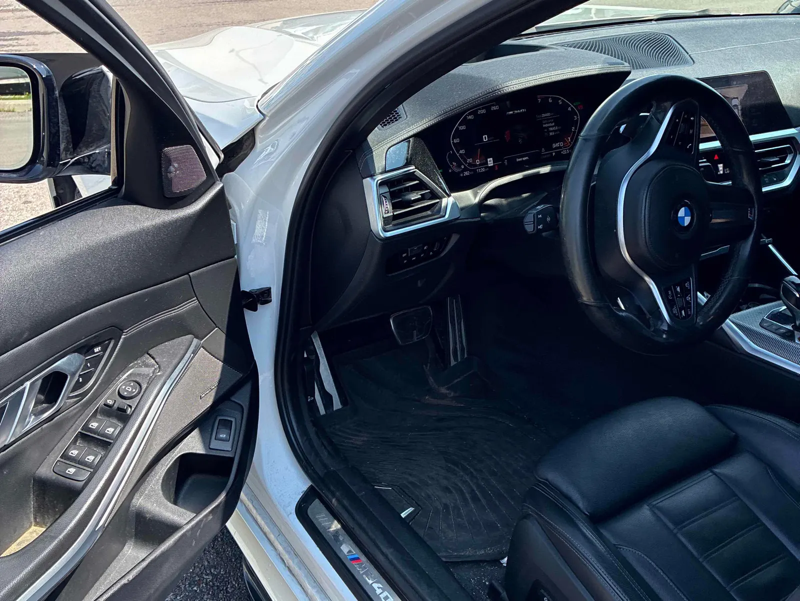 Interior driver side