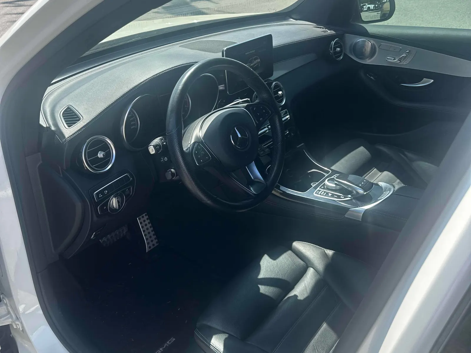 Interior driver side