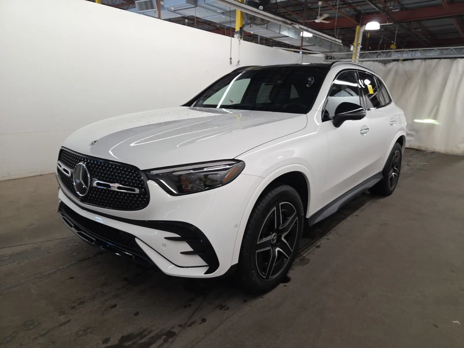 2023 Mercedes-Benz GLC