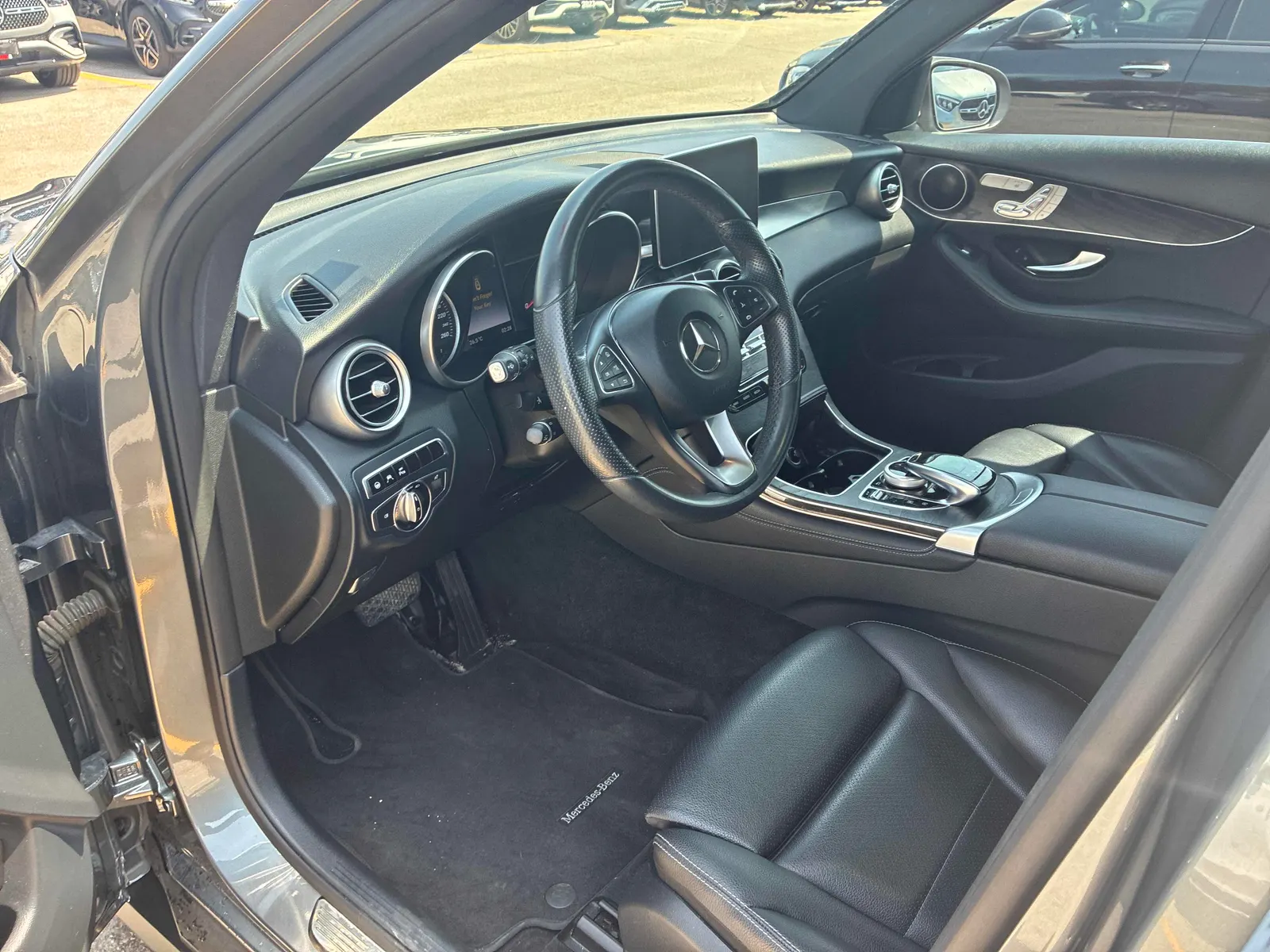 Interior driver side