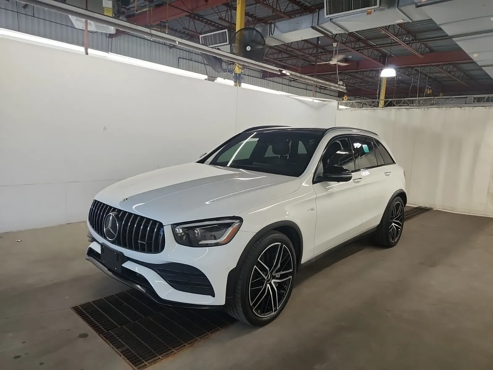 2022 Mercedes-Benz GLC