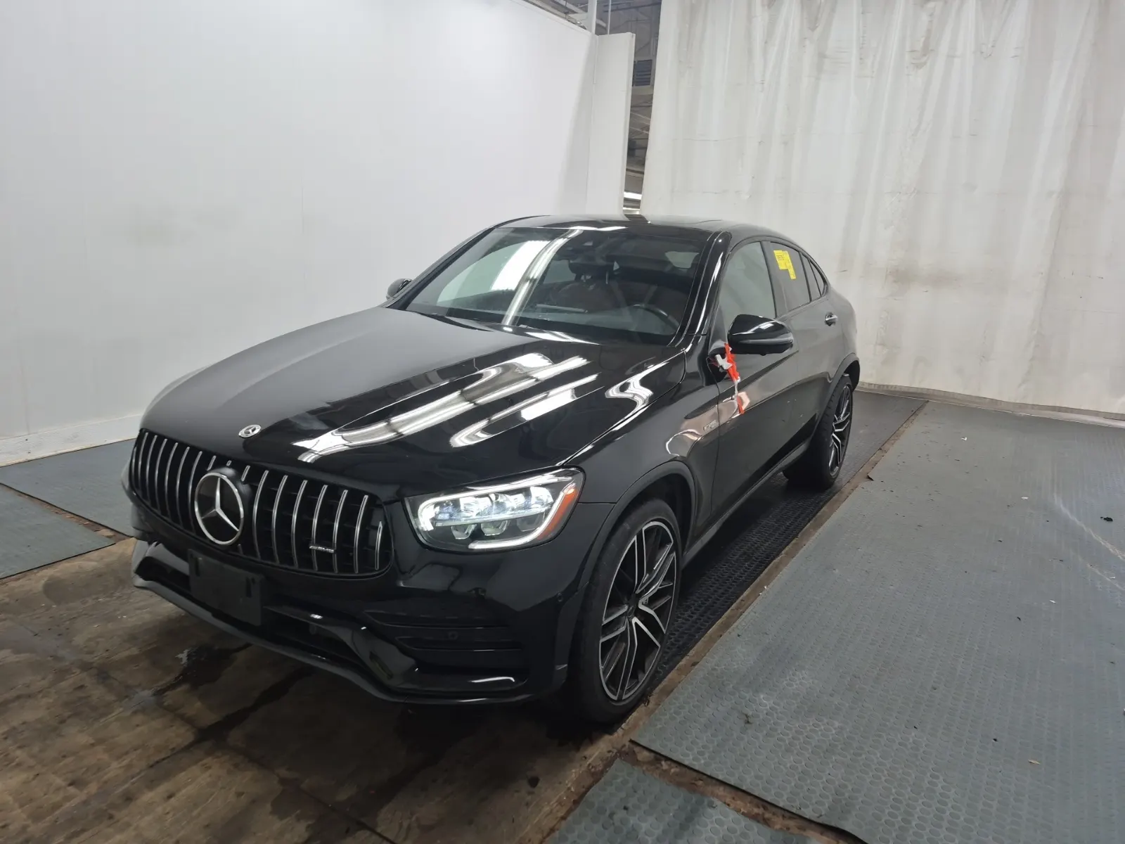 2023 Mercedes-Benz GLC