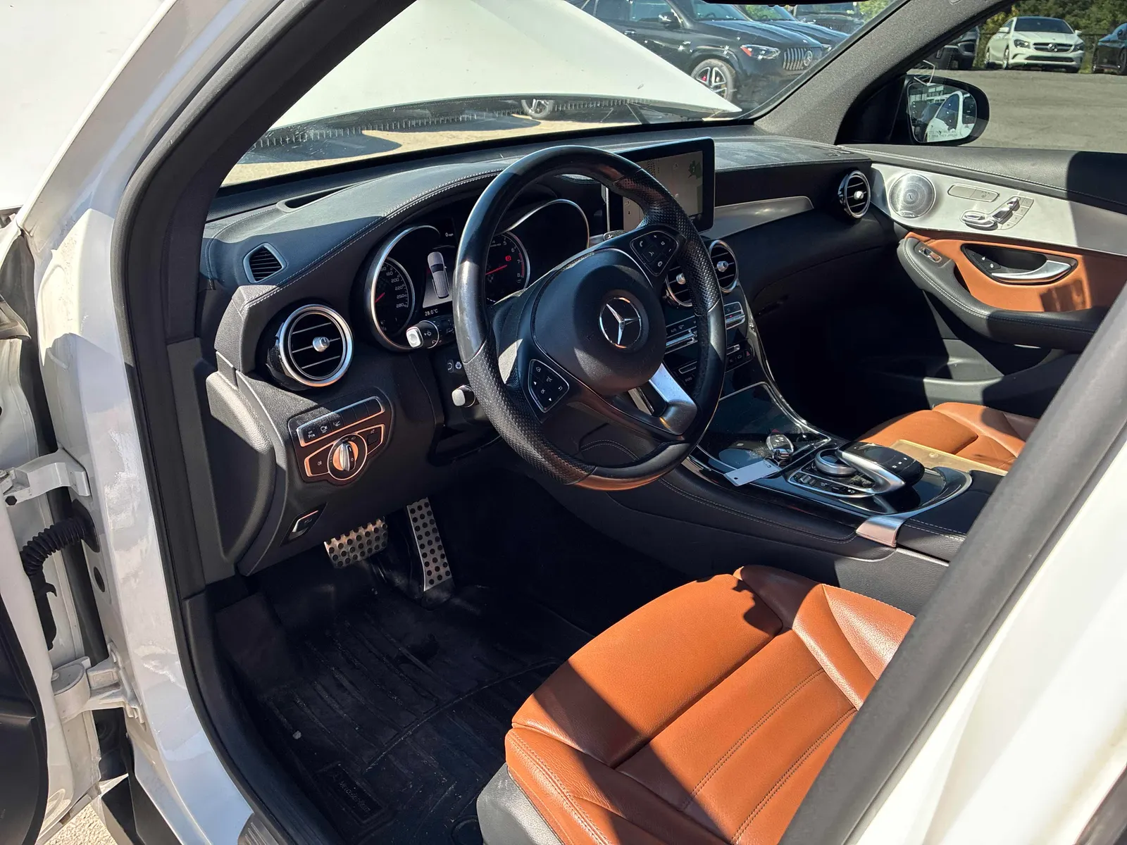 Interior driver side