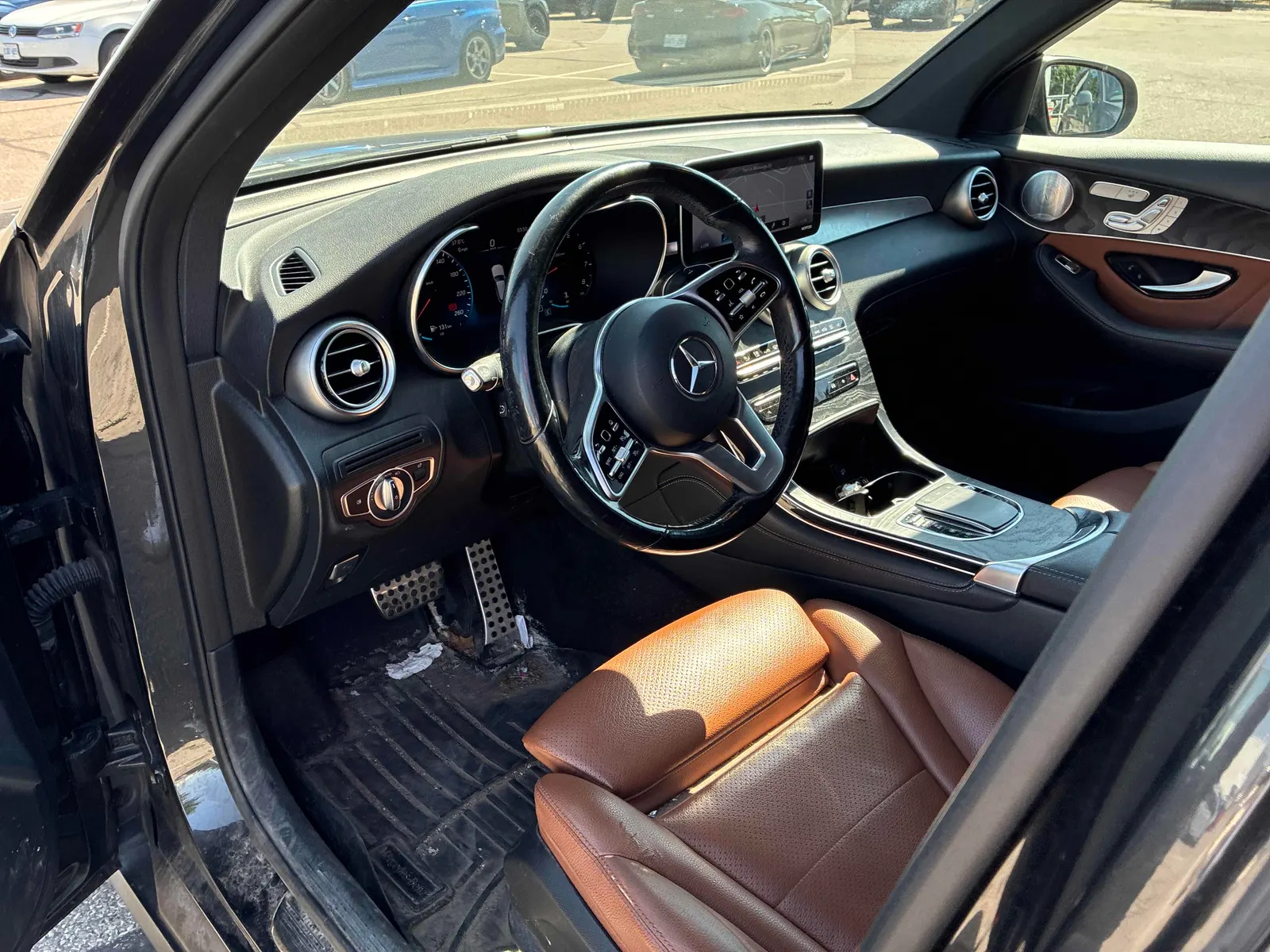 Interior driver side