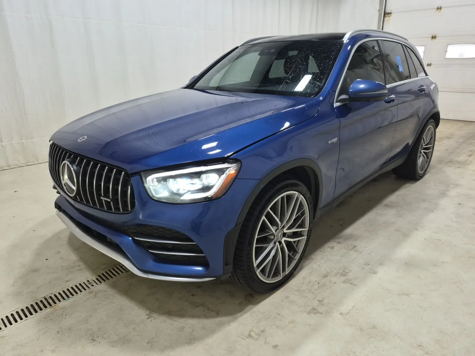 2022 Mercedes-Benz GLC