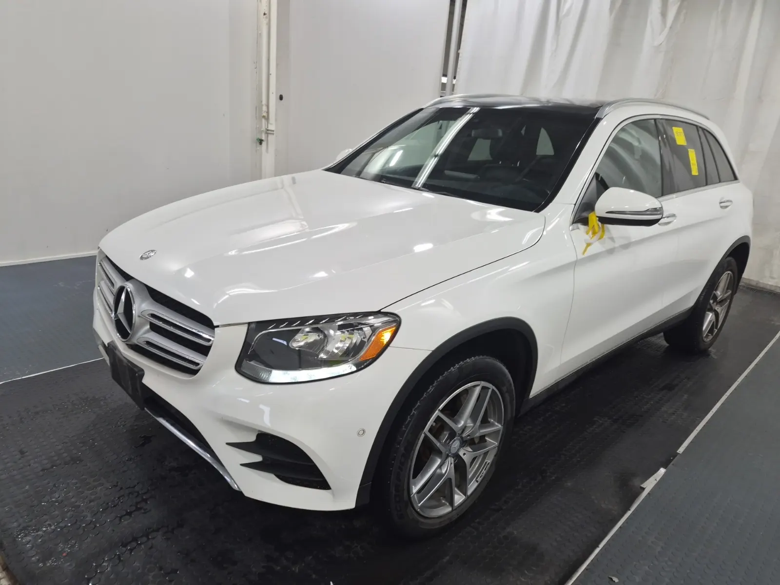 2017 Mercedes-Benz GLC
