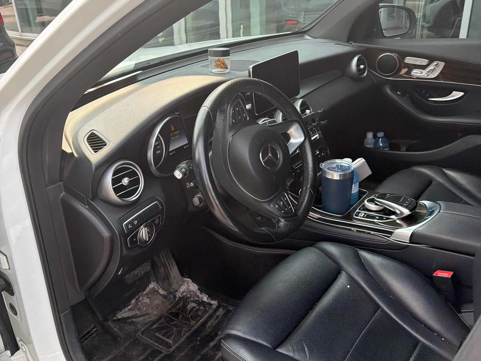 Interior driver side