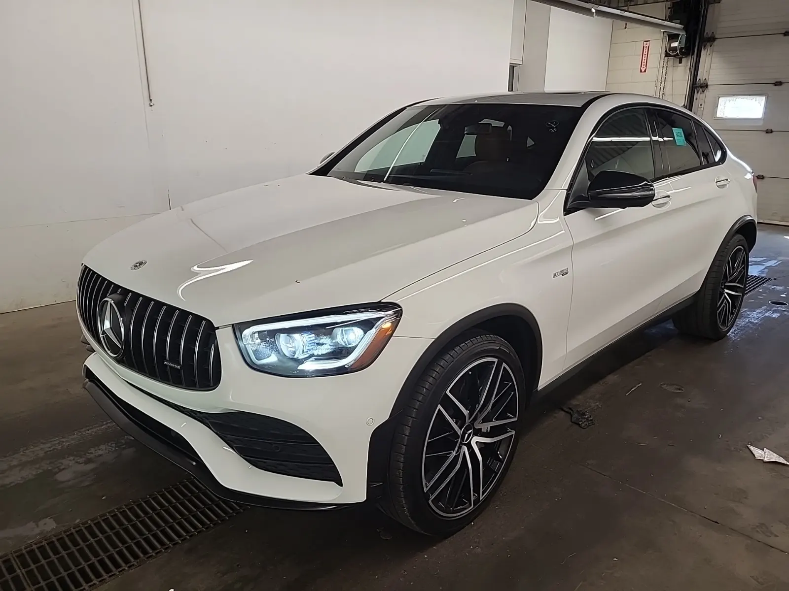 2023 Mercedes-Benz GLC