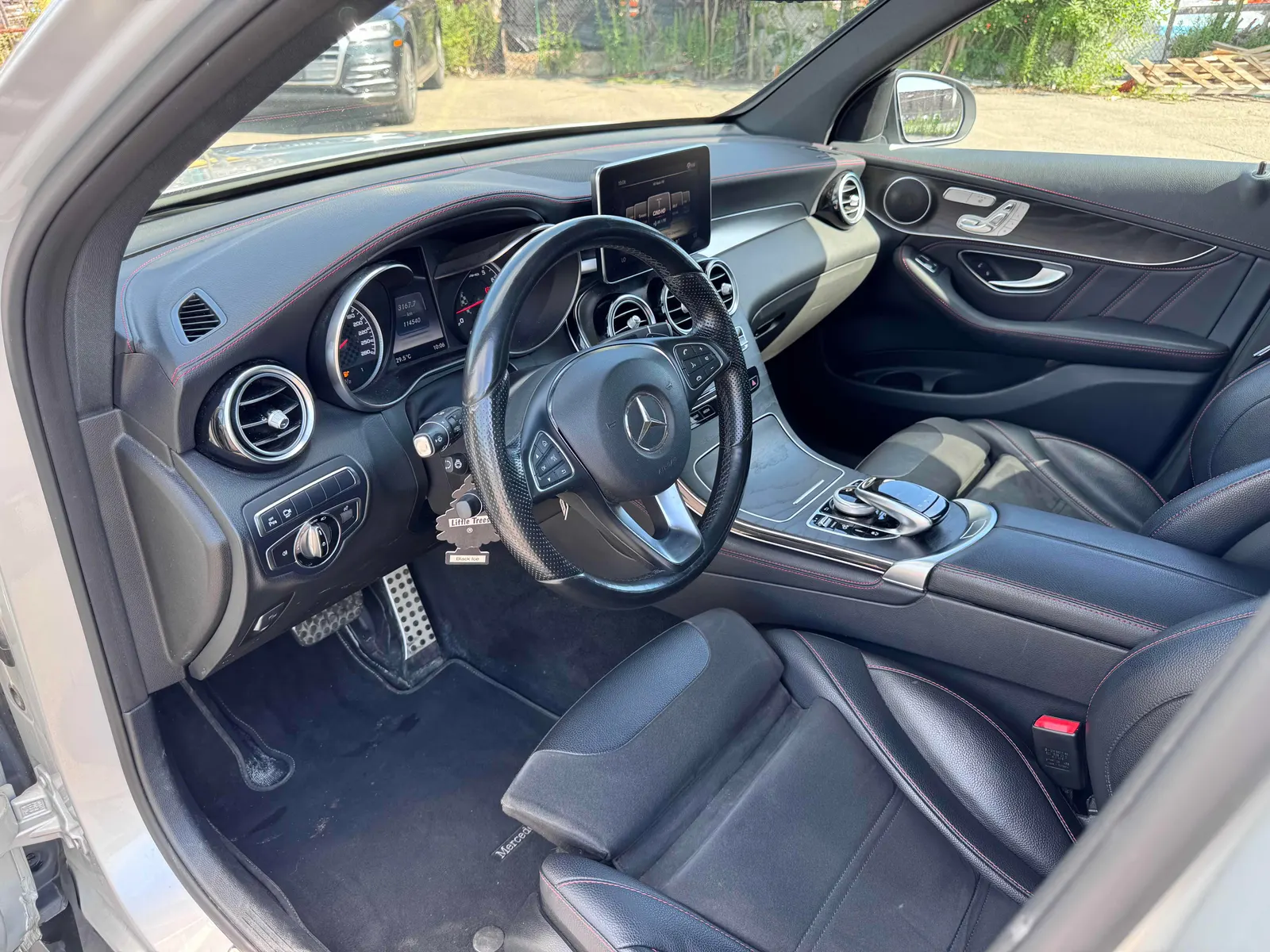 Interior driver side