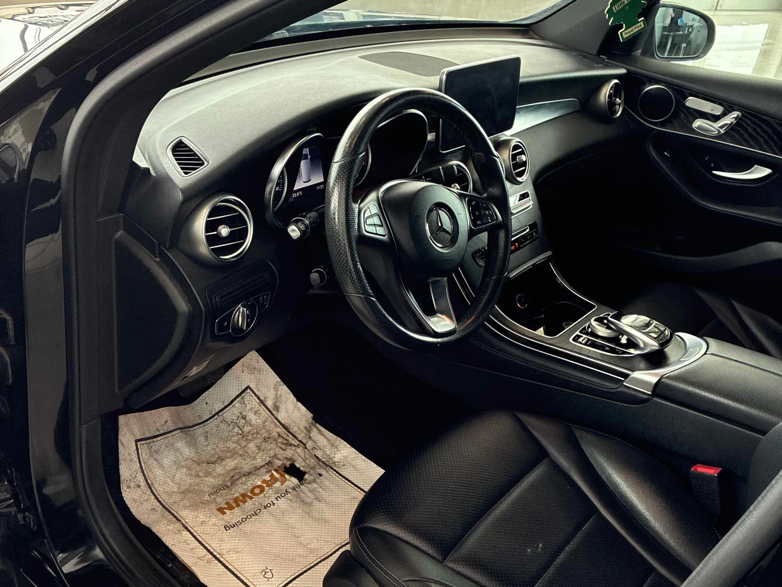 Interior driver side