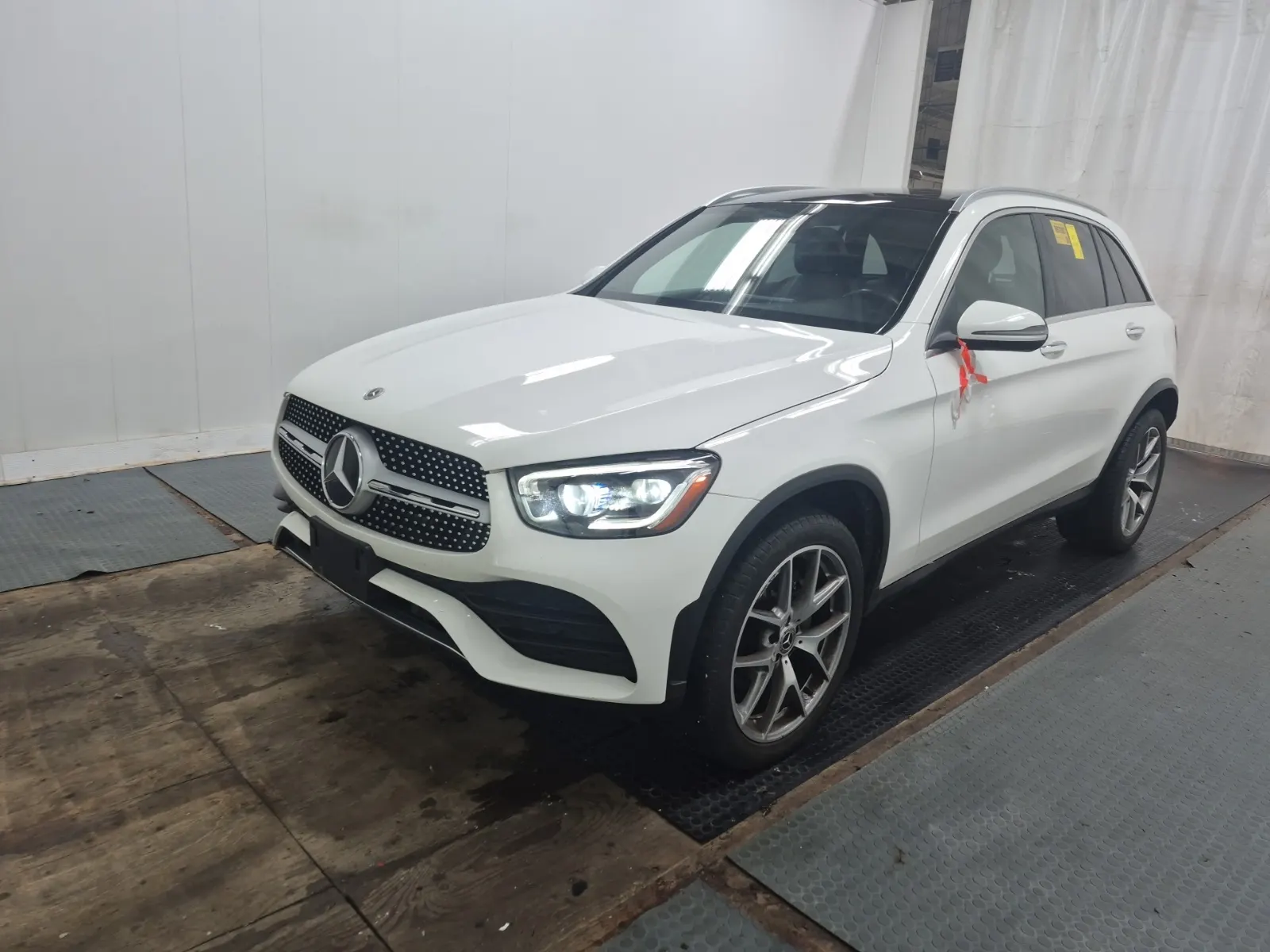 2022 Mercedes-Benz GLC
