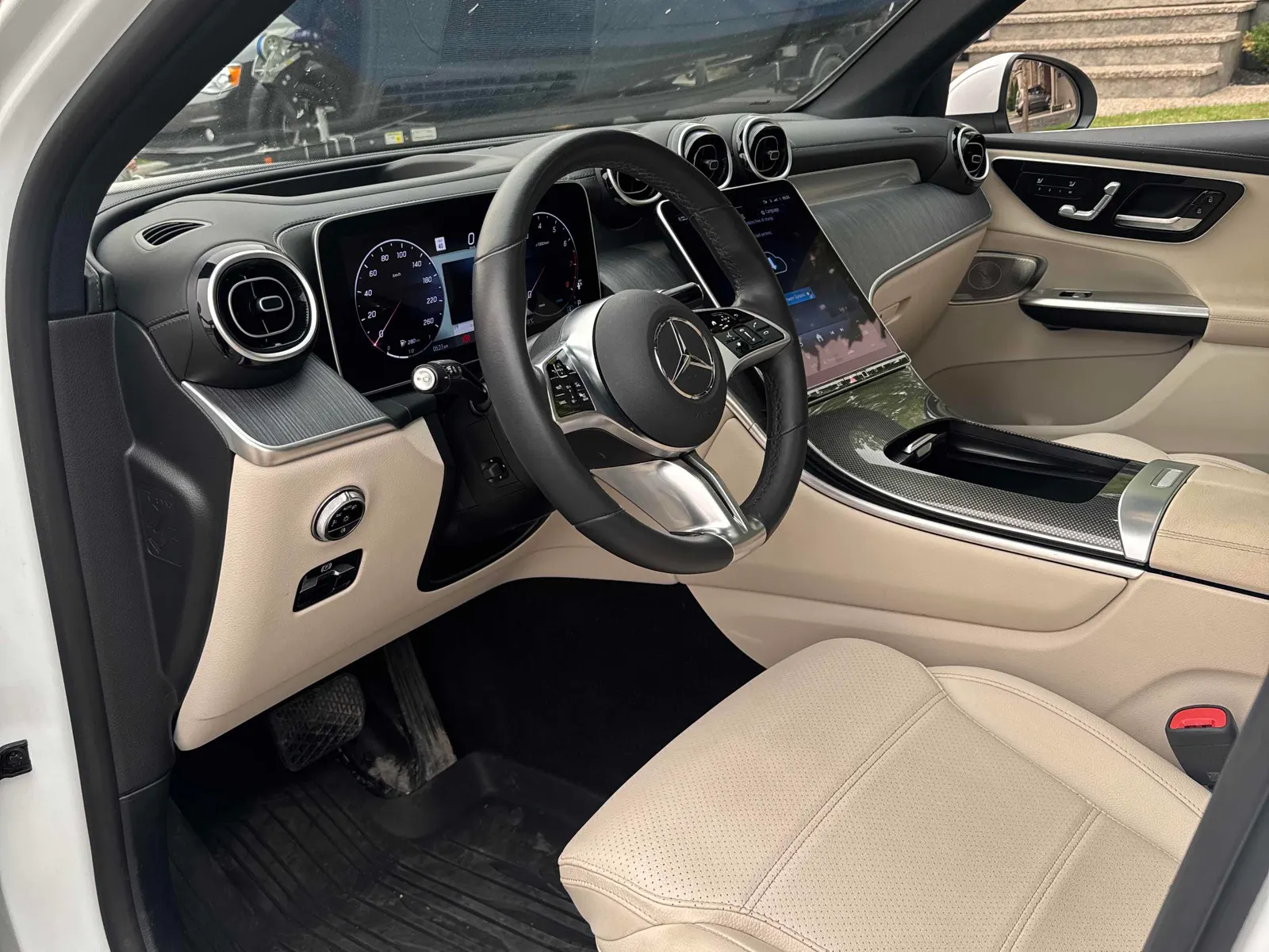 Interior driver side