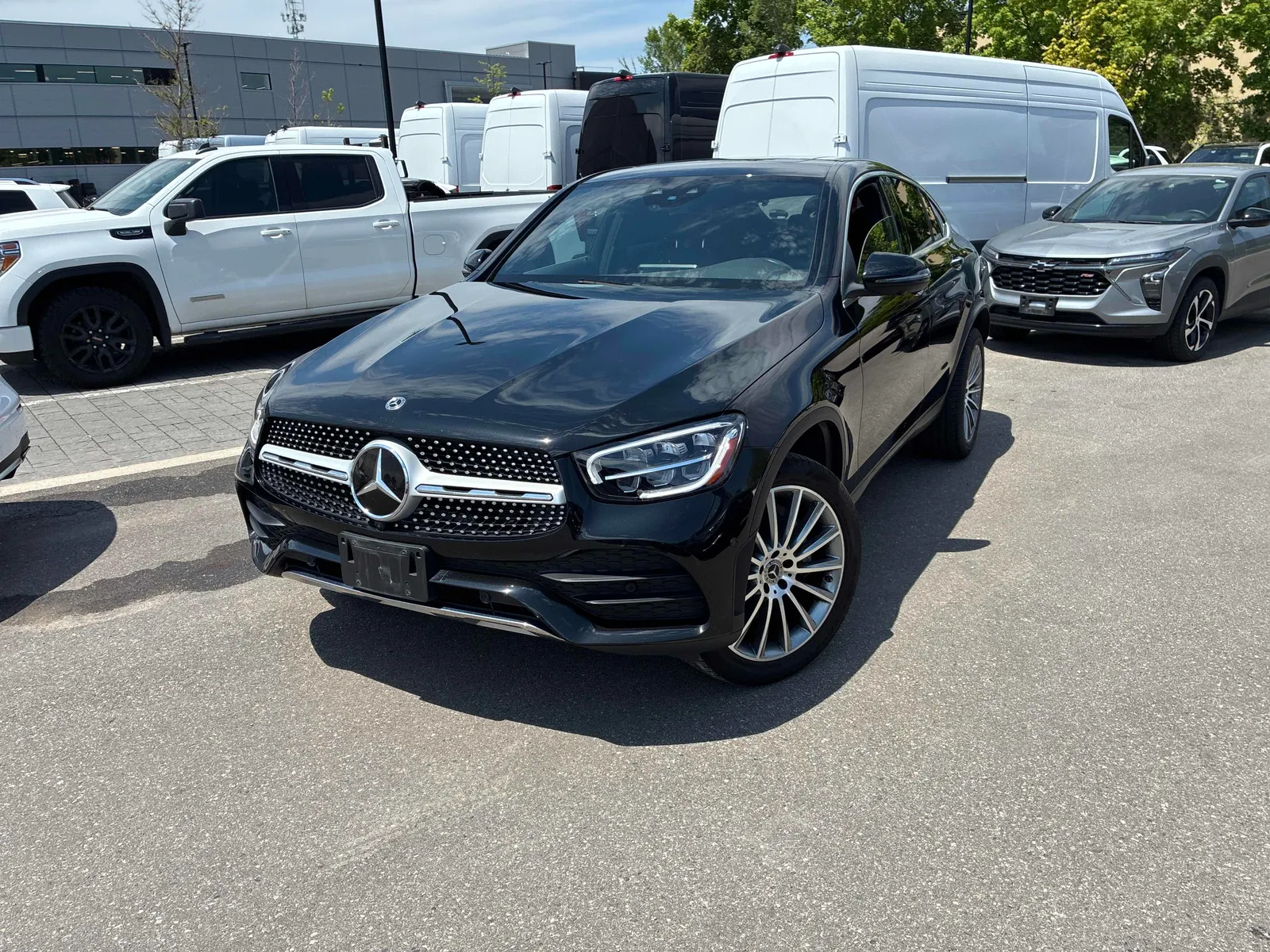 3/4 Front (Main image)