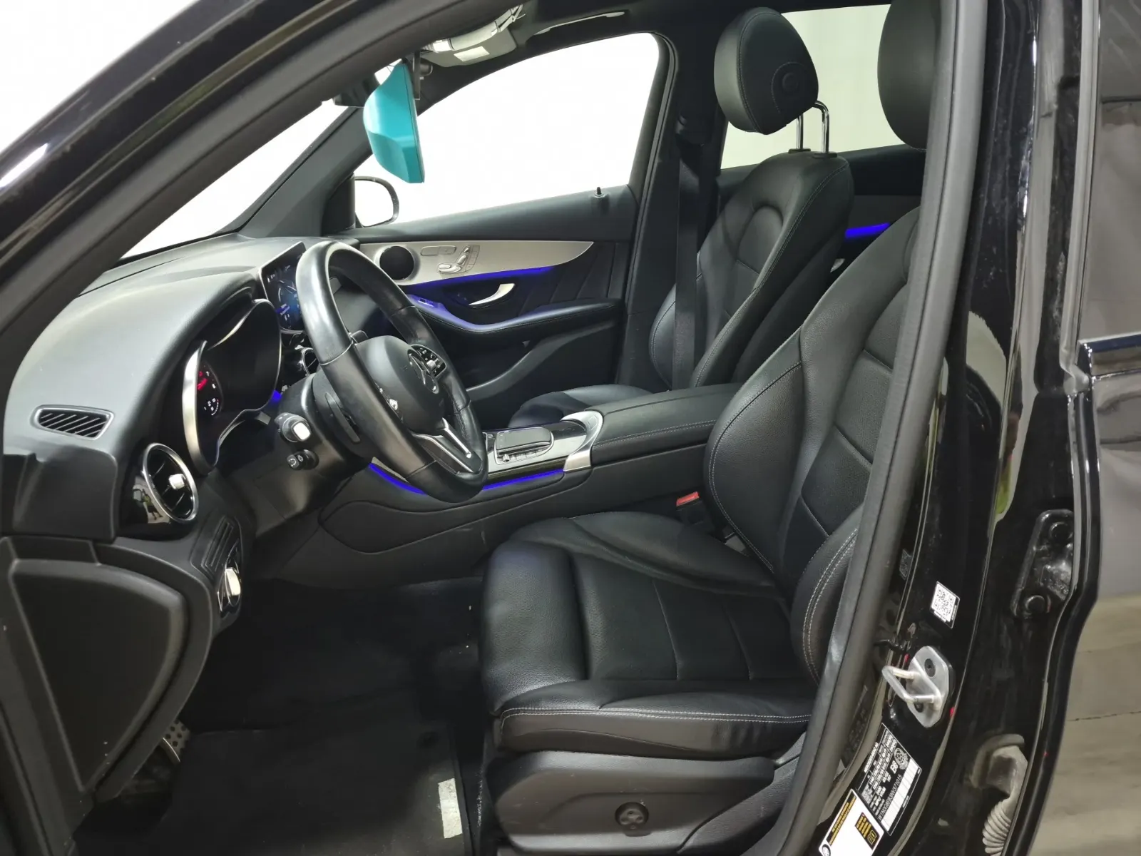 Interior driver side