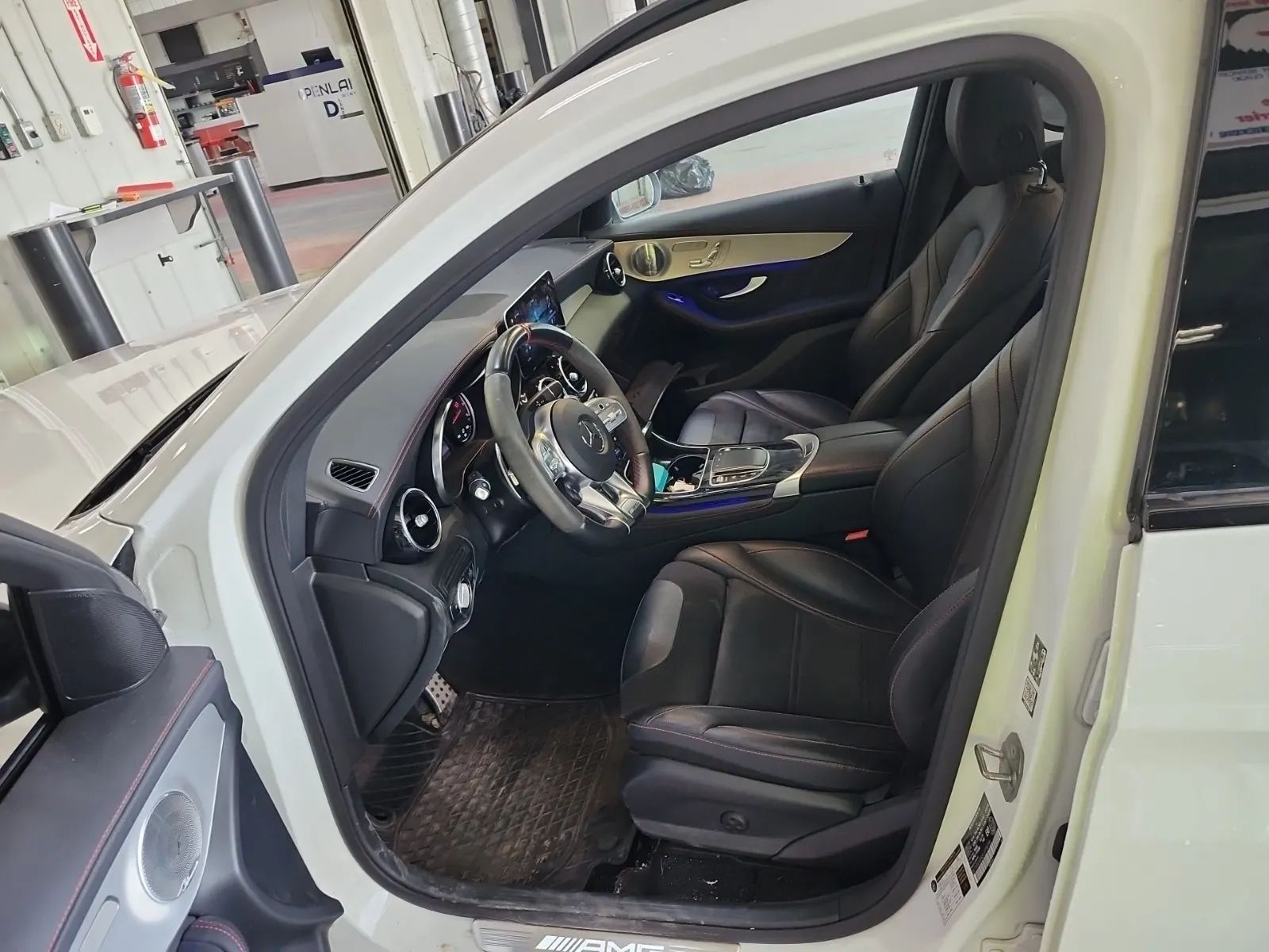 Interior driver side