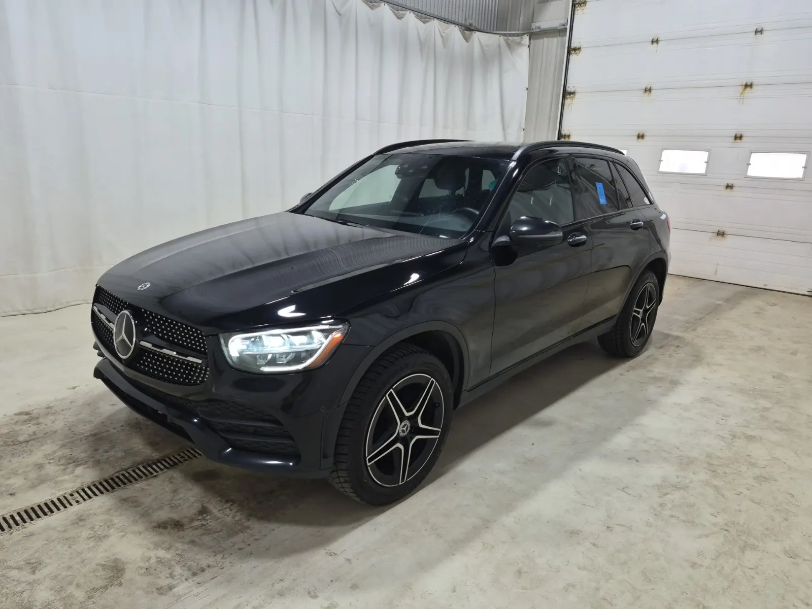 2022 Mercedes-Benz GLC