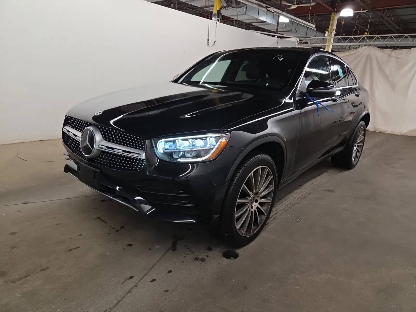 2023 Mercedes-Benz GLC