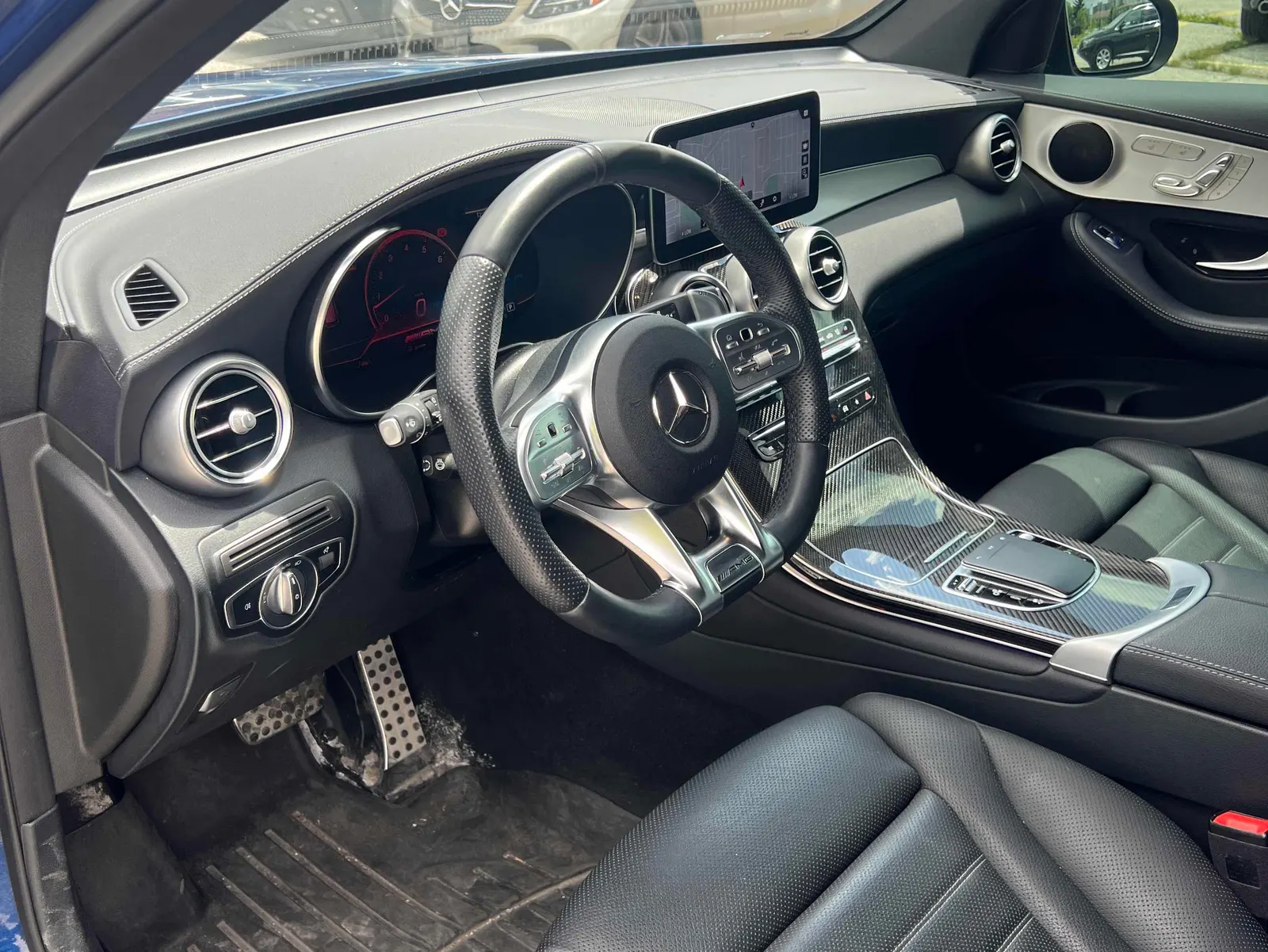 Interior driver side