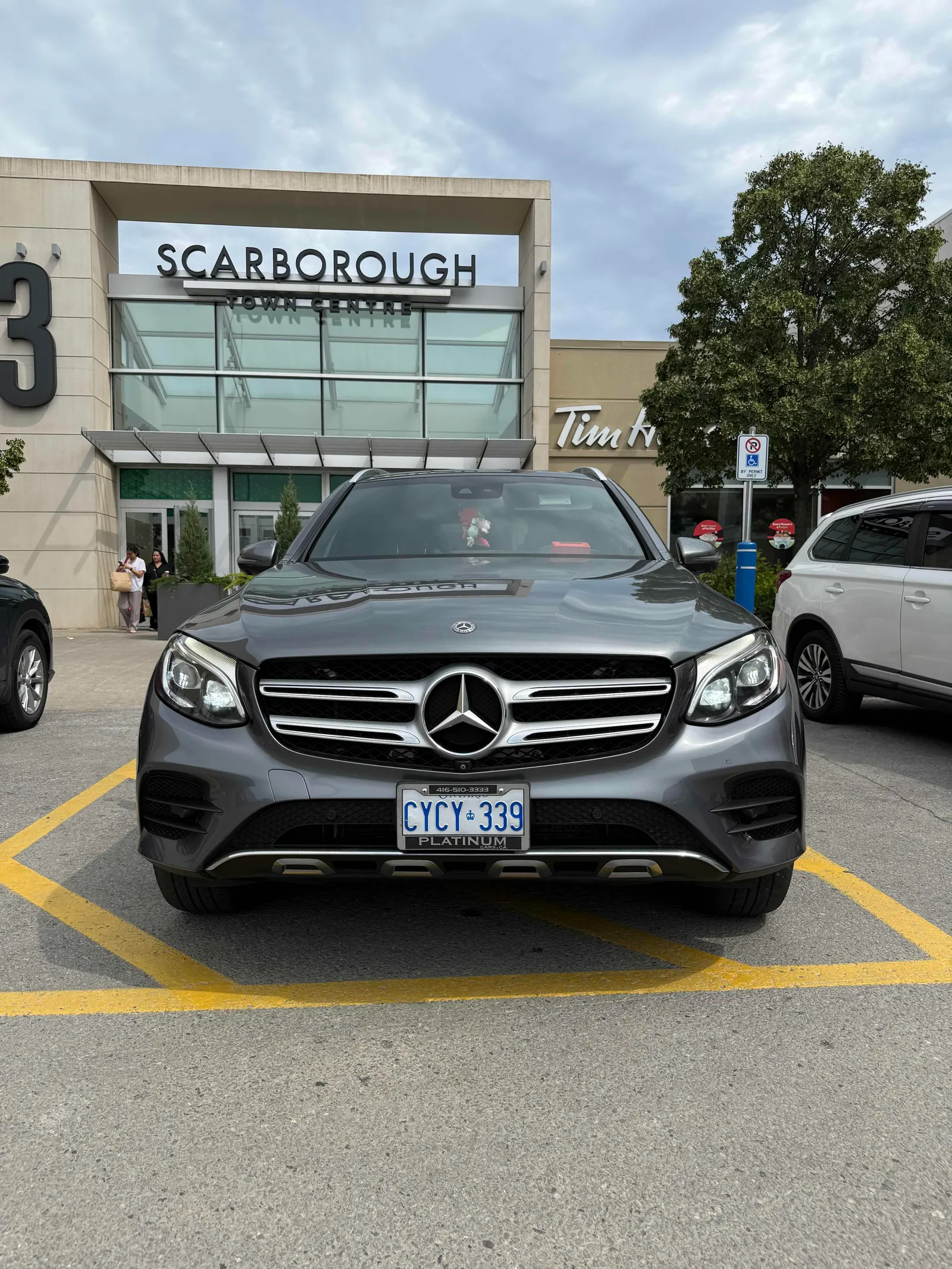 3/4 Front (Main image)