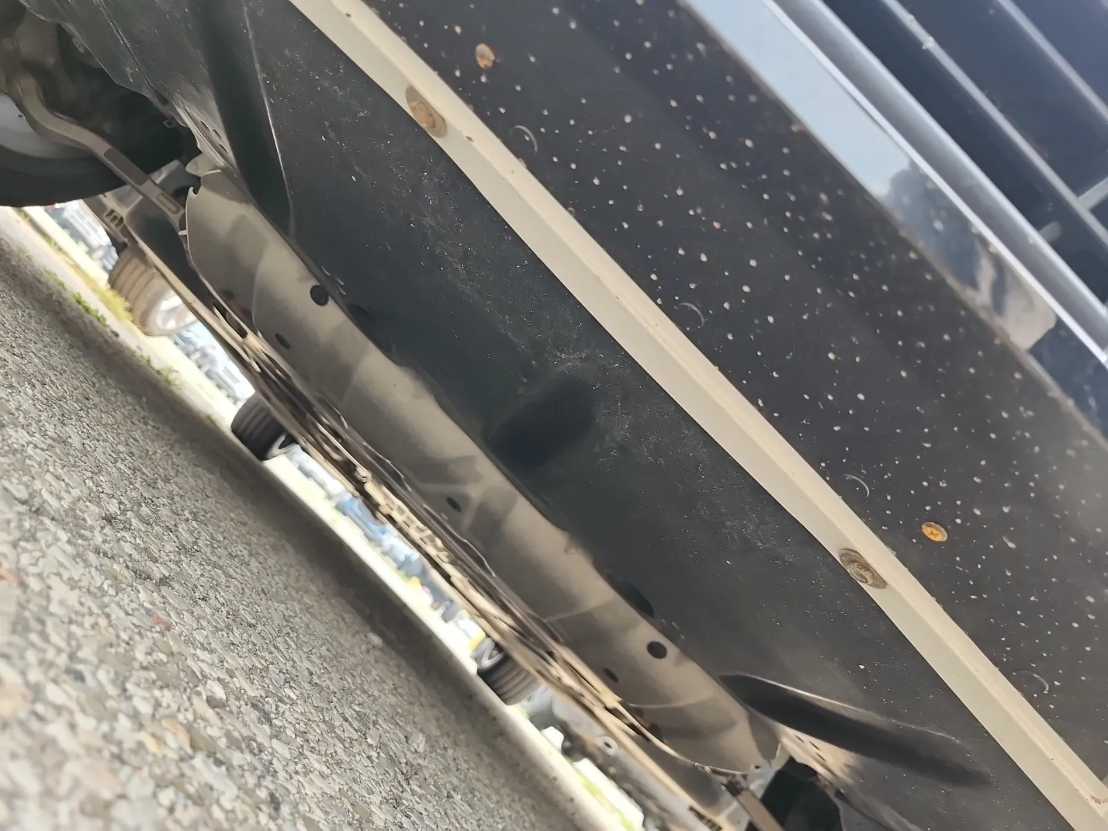 Undercarriage - Front Photo