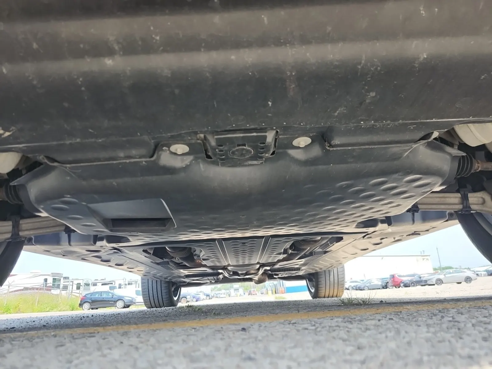 Undercarriage - Front Photo