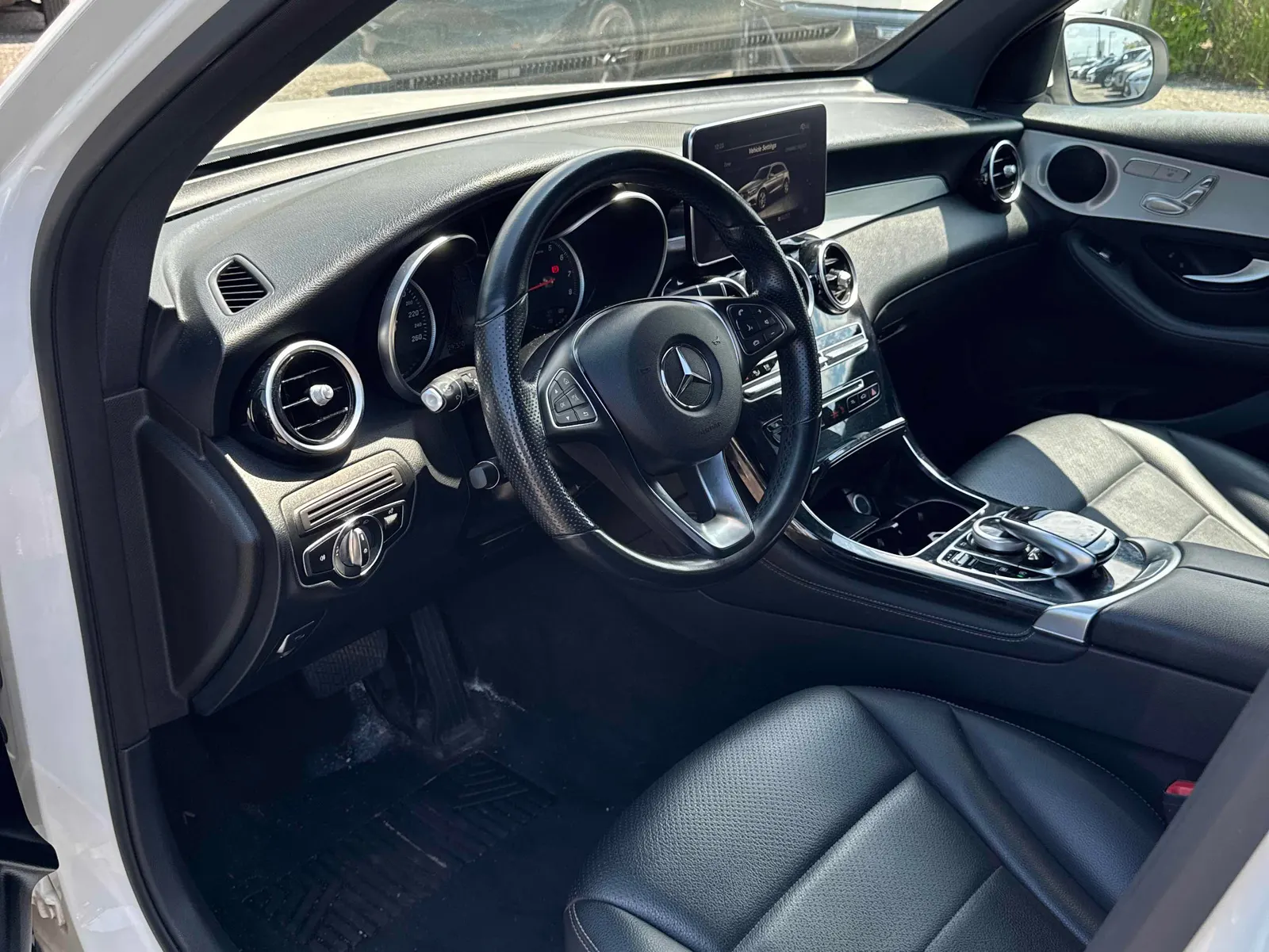 Interior driver side