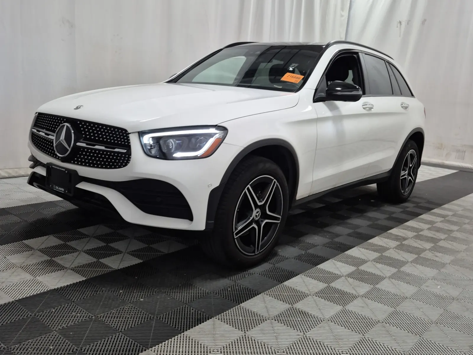 2022 Mercedes-Benz GLC