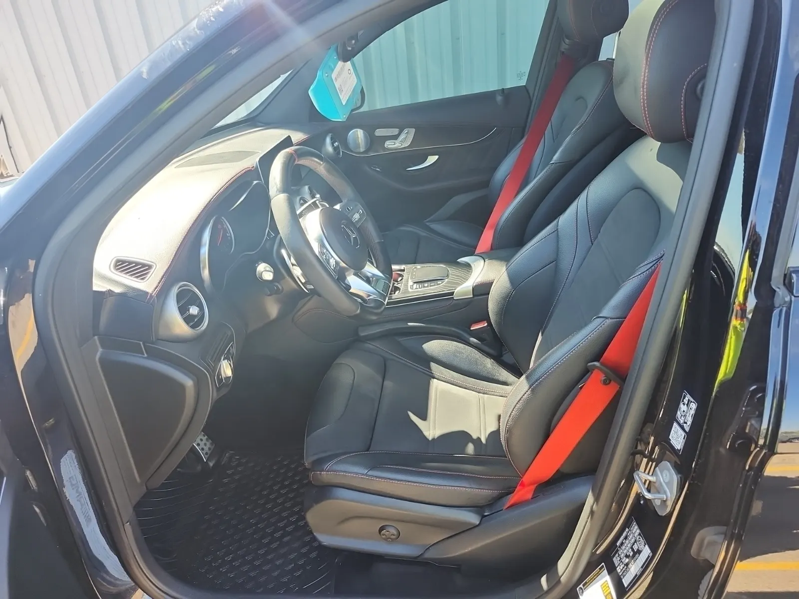 Front Interior Photo