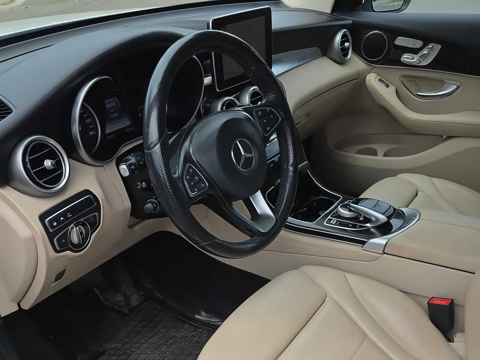 Interior driver side