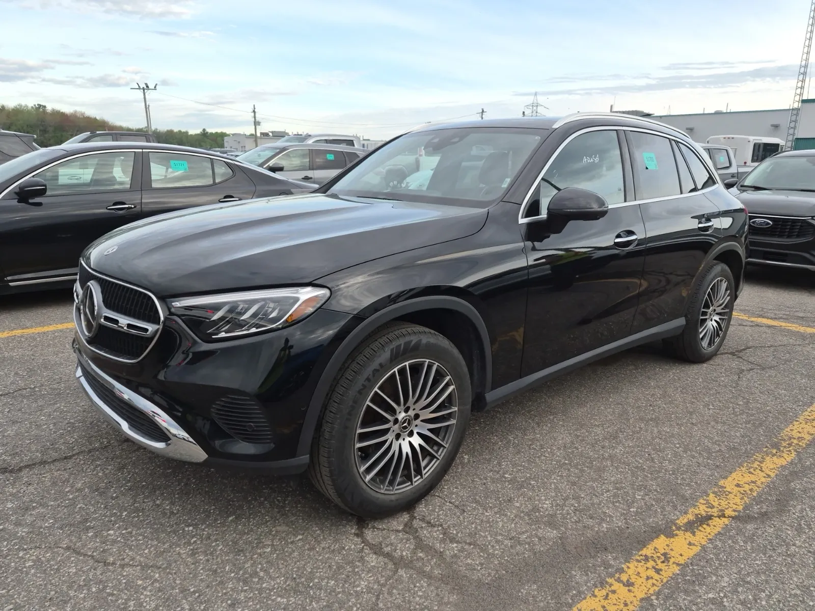 2025 Mercedes-Benz GLC
