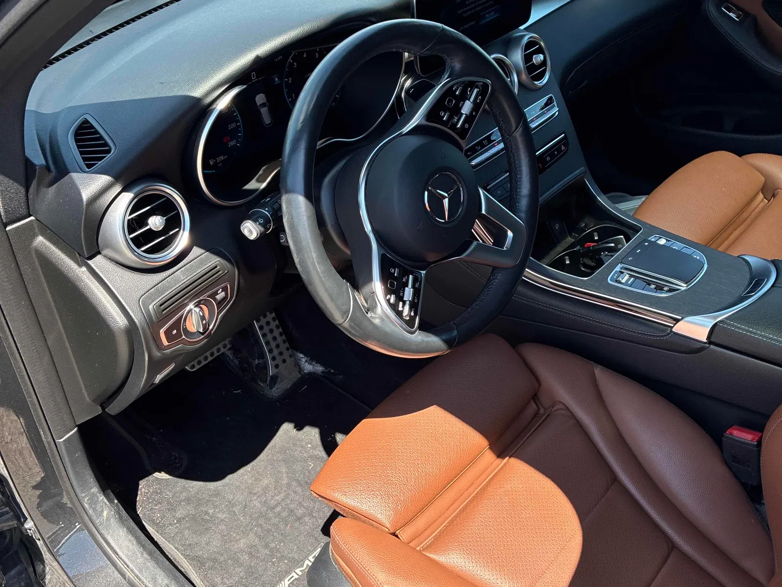 Interior driver side