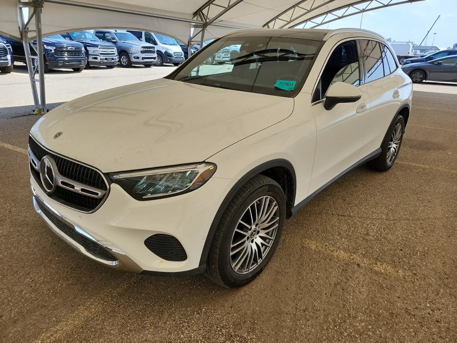 2025 Mercedes-Benz GLC
